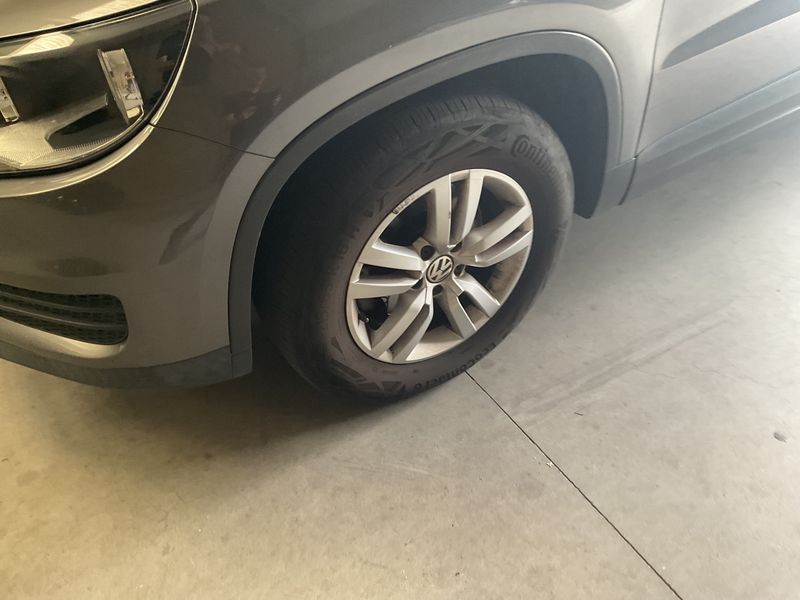 Volkswagen Tiguan 1.4 TSI Trend & Fun BlueMotion Tech 2015 – снимка 3