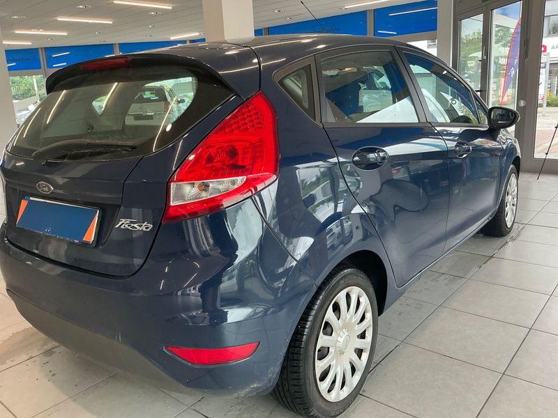 Ford Fiesta 1.4 Trend 2009 – снимка 2