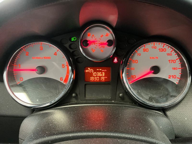 Peugeot 207 1.6 HDi Business 2012 – снимка 4