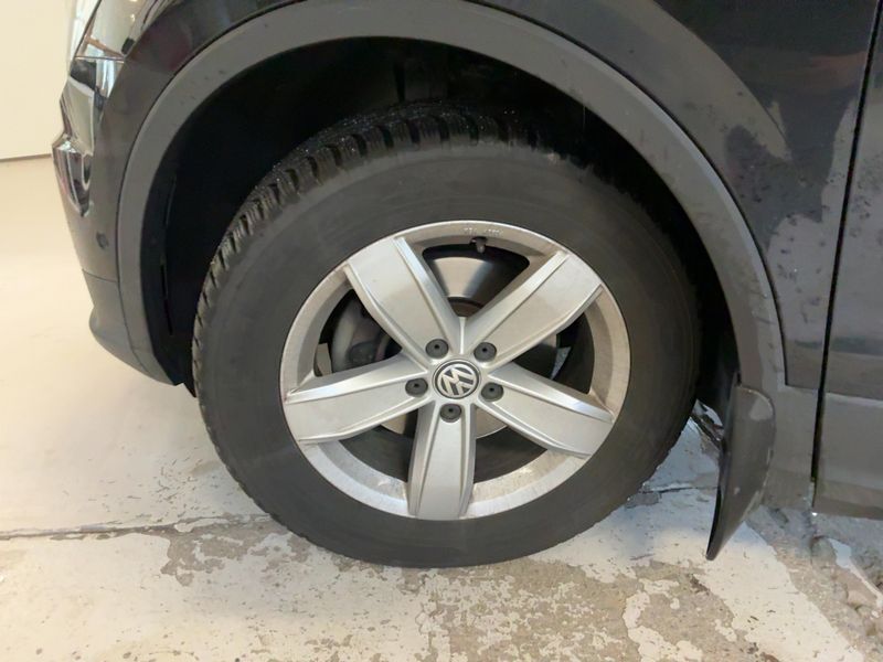 Volkswagen Tiguan 1.4 TSI Comfortline 4Motion BlueMotion Tech 2018 – снимка 3