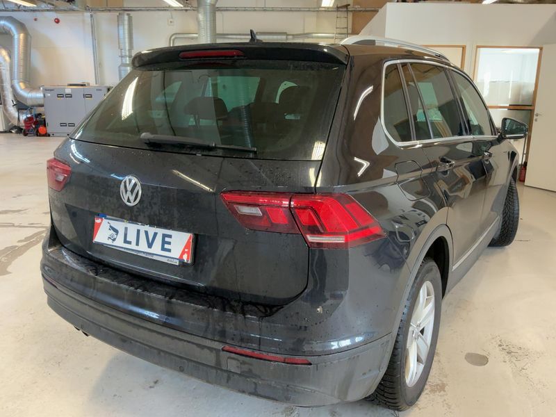 Volkswagen Tiguan 1.4 TSI Comfortline 4Motion BlueMotion Tech 2018 – снимка 8