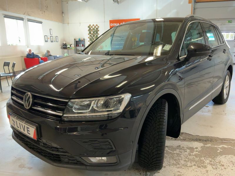 Volkswagen Tiguan 1.4 TSI Comfortline 4Motion BlueMotion Tech 2018 – снимка 1