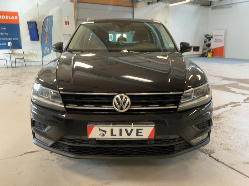 Volkswagen Tiguan 1.4 TSI Comfortline 4Motion BlueMotion Tech 2018 – снимка 14
