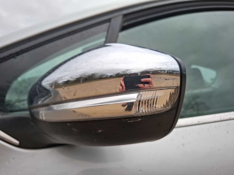 Peugeot 208 1.2 VTi Allure 2013 – снимка 71