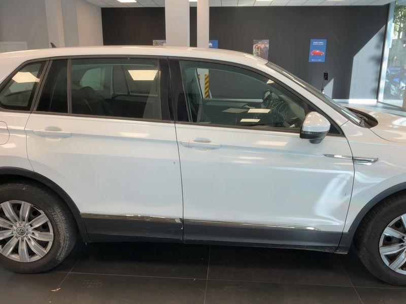 Volkswagen Tiguan 1.6 TDI Urban BlueMotion Tech 2018 – снимка 10
