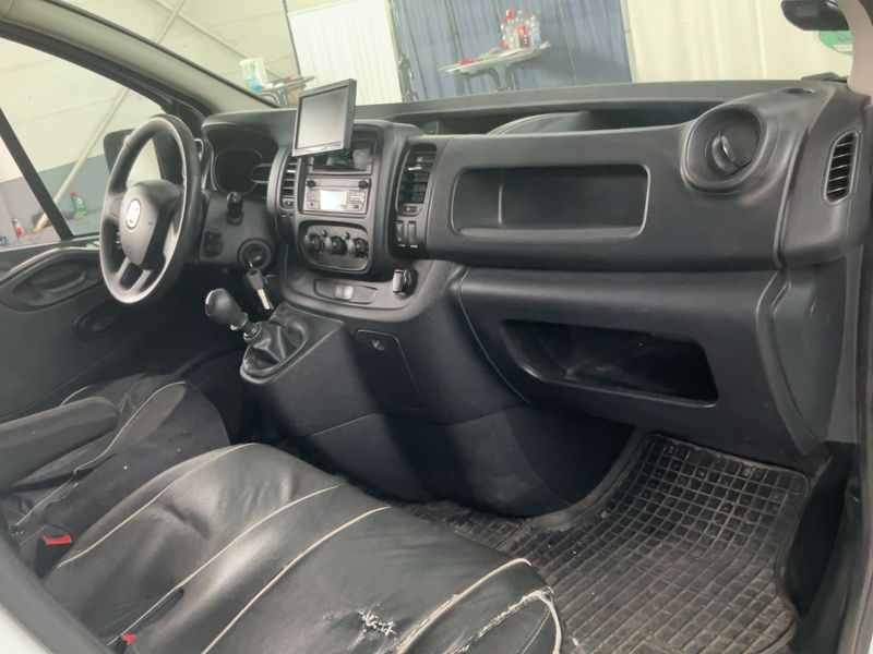 Fiat Talento 1.6 TwinTurbo Diesel Ecojet L2H1 1,2t Basis 2017 – снимка 17