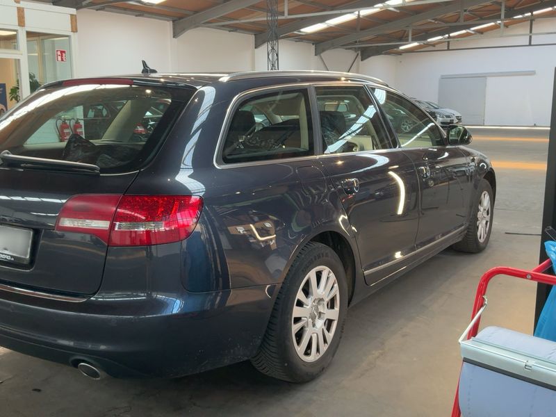 Audi A6 2.7 V6 TDI quattro 2011 – снимка 8