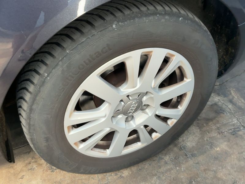 Audi A6 2.7 V6 TDI quattro 2011 – снимка 5