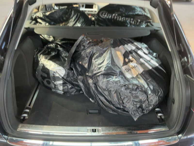 Audi A6 2.7 V6 TDI quattro 2011 – снимка 16