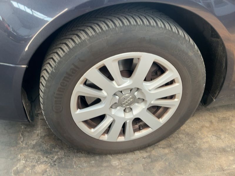 Audi A6 2.7 V6 TDI quattro 2011 – снимка 3