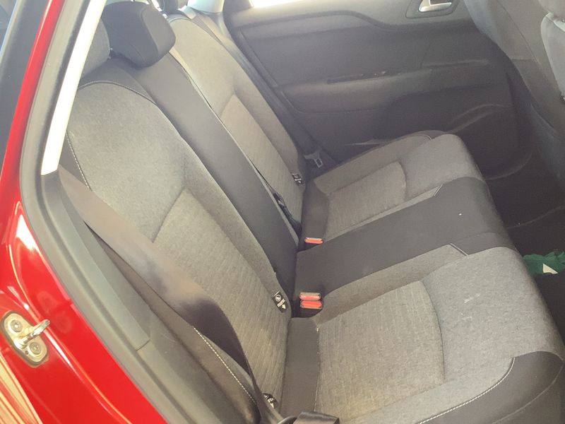 Citroen C4 1.6 Blue-HDi Feel Edition 2015 – снимка 19