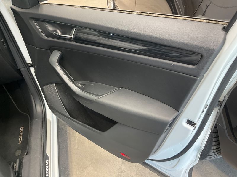 Skoda Kodiaq 2.0 TDI Drive 125 4x4 2020 – снимка 26