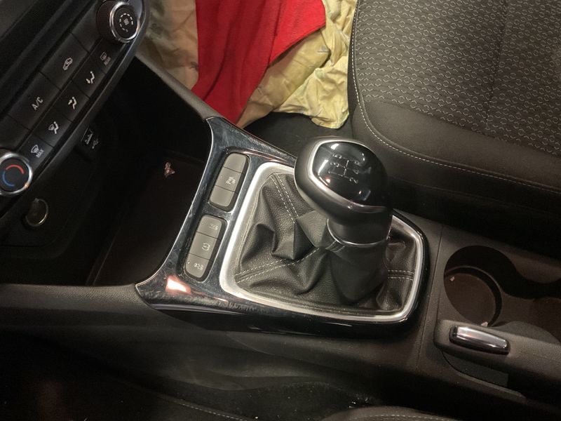 Opel Crossland X 1.2 Edition 2017 – снимка 24