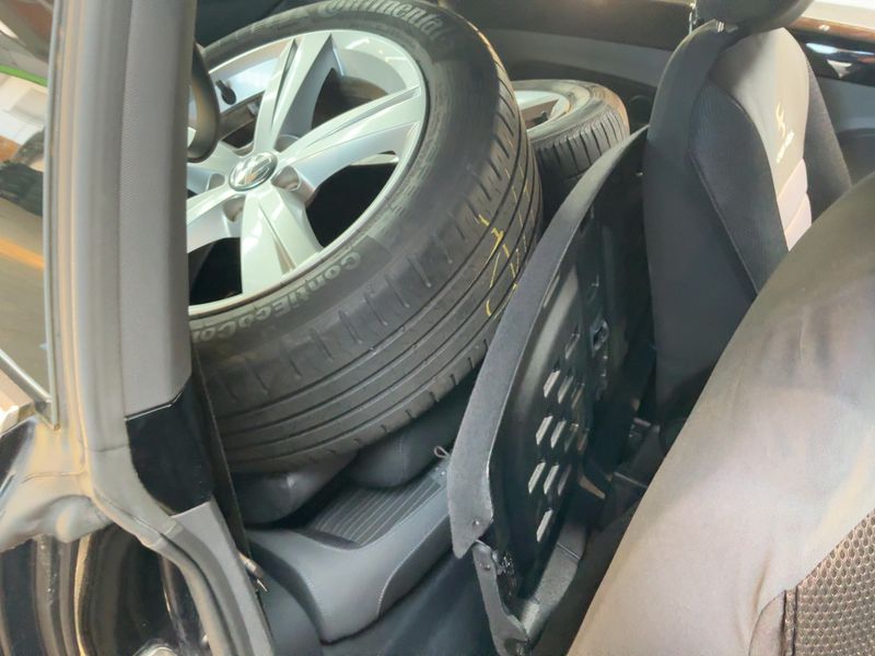 Volkswagen Beetle 1.4 TSI Sport 2013 – снимка 20