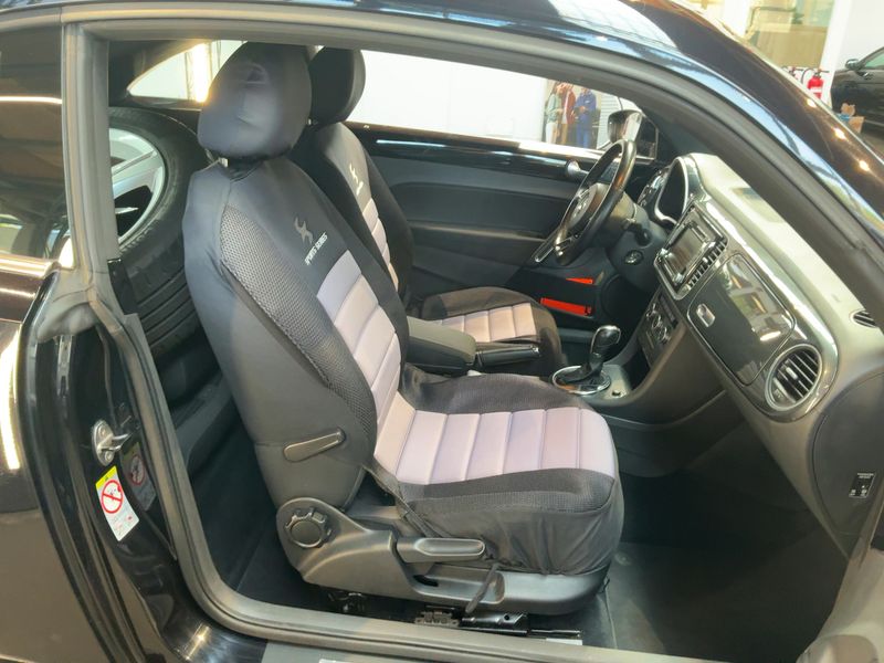 Volkswagen Beetle 1.4 TSI Sport 2013 – снимка 17