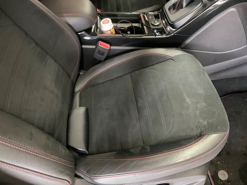 Ford Kuga 1.5 EcoBoost ST-Line 2019 – снимка 23