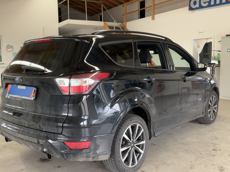 Ford Kuga 1.5 EcoBoost ST-Line 2019 – снимка 8