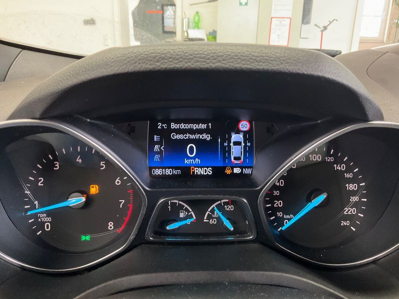 Ford Kuga 1.5 EcoBoost ST-Line 2019 – снимка 19