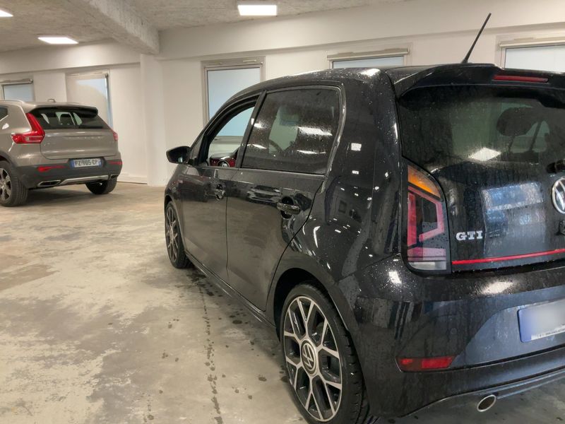 Volkswagen up! 1.0 TSI GTI 2022 – снимка 6