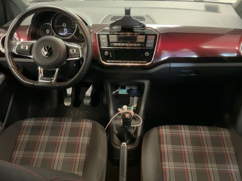 Volkswagen up! 1.0 TSI GTI 2022 – снимка 17