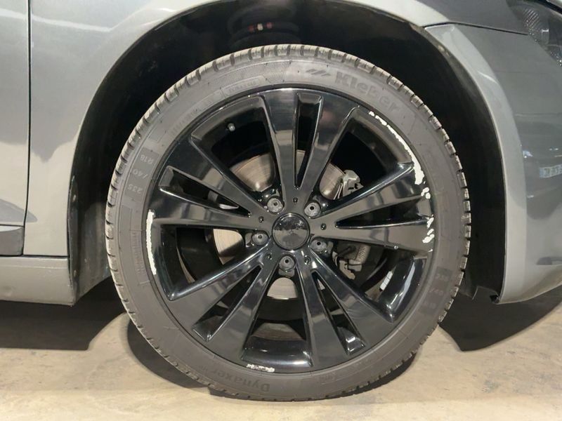 Volkswagen Scirocco 2.0 TDI Carat 2011 – снимка 11