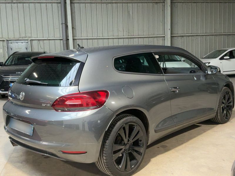 Volkswagen Scirocco 2.0 TDI Carat 2011 – снимка 8