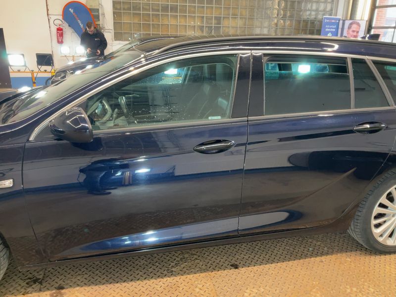 Opel Insignia Sports Tourer 1.5 SIDI Turbo Business Edition 2018 – снимка 4