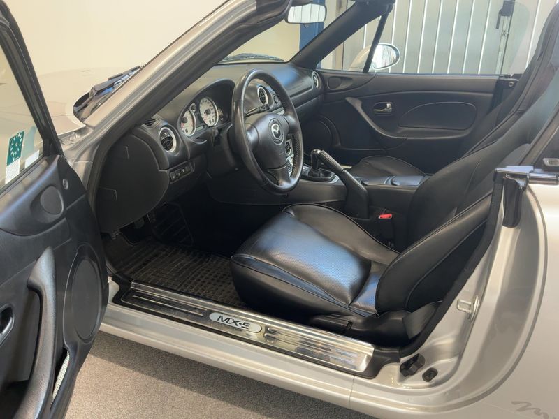 Mazda MX-5 1.9 Impulse 2004 – снимка 16