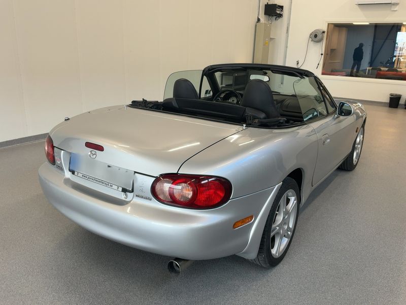Mazda MX-5 1.9 Impulse 2004 – снимка 8