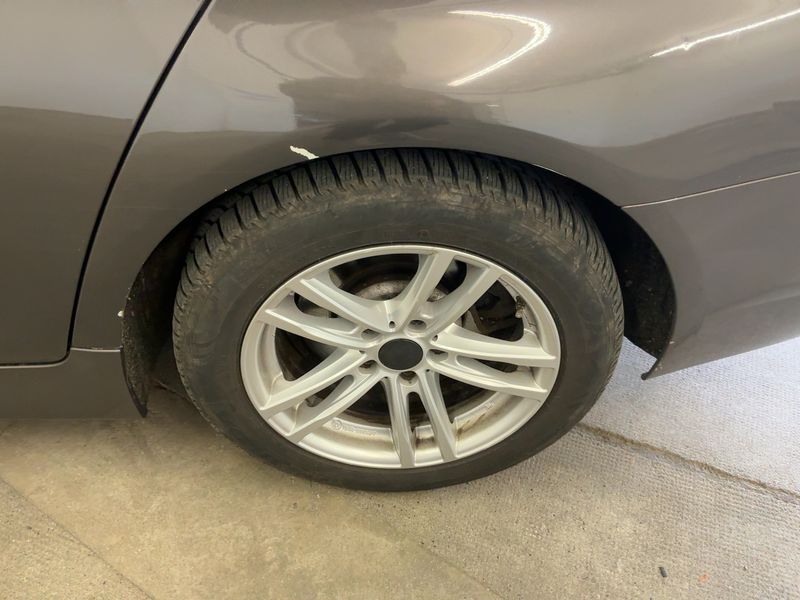 BMW 5er 528i 2011 – снимка 5