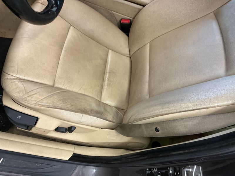 BMW 5er 528i 2011 – снимка 38