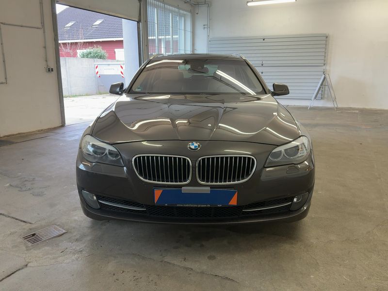 BMW 5er 528i 2011 – снимка 14