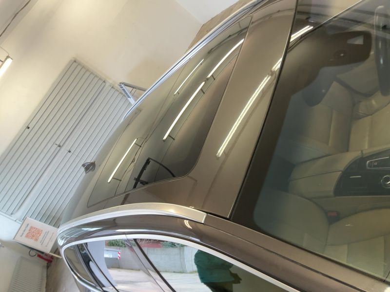 BMW 5er 528i 2011 – снимка 13