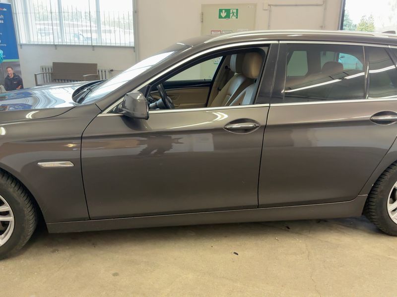 BMW 5er 528i 2011 – снимка 4