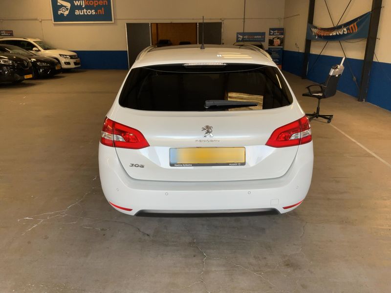 Peugeot 308 1.6 Blue-HDi Allure Business 2018 – снимка 7