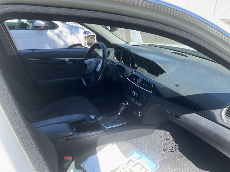 Mercedes-Benz C-Klasse C 220 CDI T BlueEfficiency Classic 2011 – снимка 3