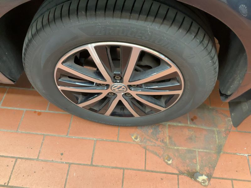 Volkswagen T6 Multivan 2.0 TDI Multivan Generation Six 4Motion 2016 – снимка 5