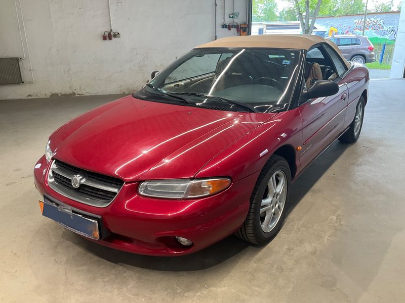 Chrysler Stratus 2.5 V6 LX 1997 – снимка 1