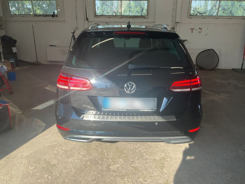 Volkswagen Golf VII 2.0 TDI Highline BlueMotion Tech 2017 – снимка 7