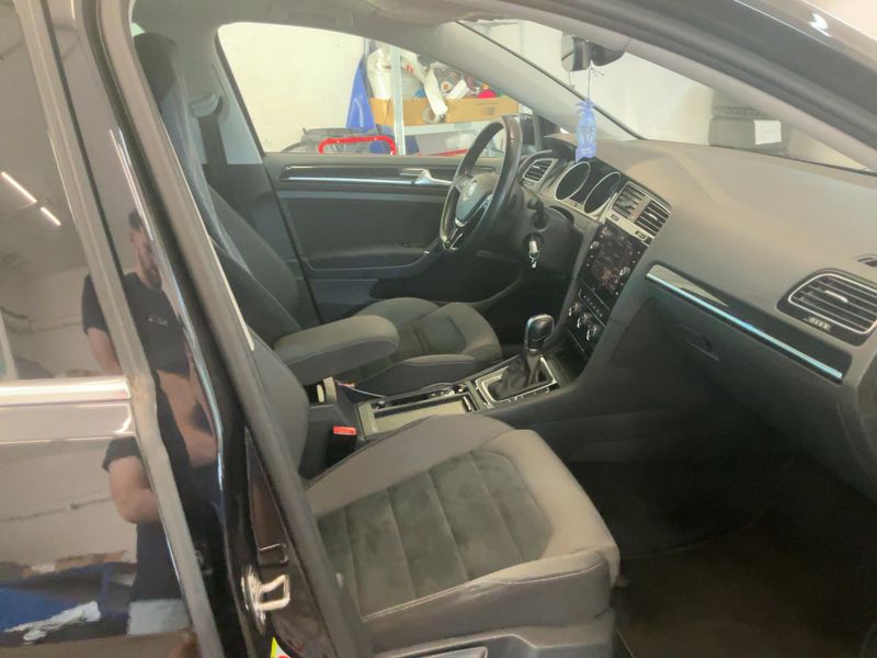 Volkswagen Golf VII 2.0 TDI Highline BlueMotion Tech 2017 – снимка 16