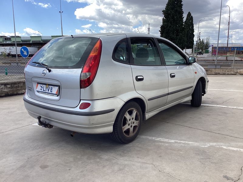 Nissan Almera Tino 1.8 Acenta 2004 – снимка 2