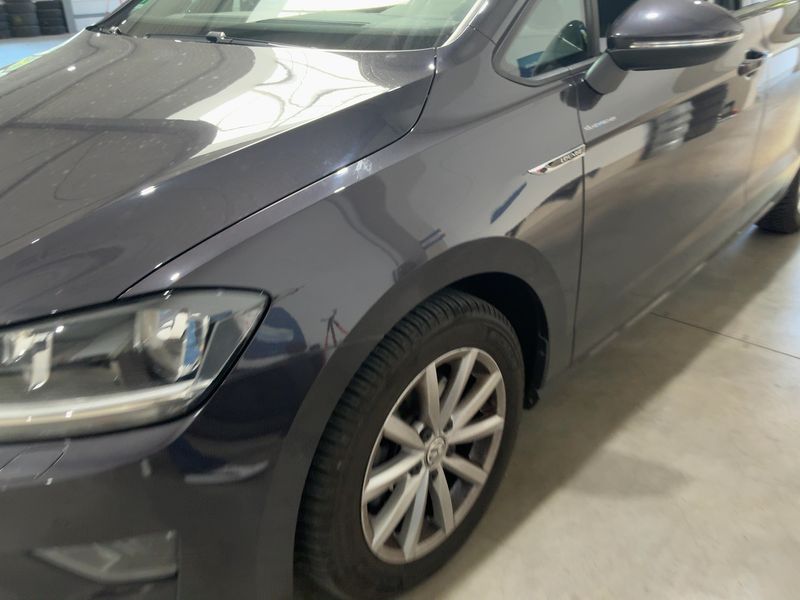 Volkswagen Golf VII Sportsvan 1.4 TSI Lounge BlueMotion Tech 2015 – снимка 2