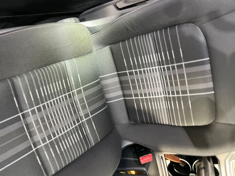 Volkswagen Golf VII Sportsvan 1.4 TSI Lounge BlueMotion Tech 2015 – снимка 29