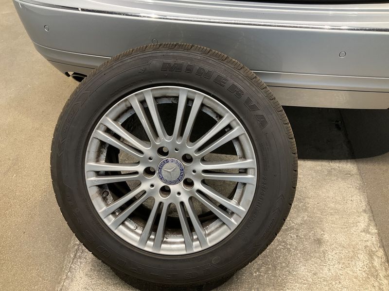 Mercedes-Benz E-Klasse E 350 CGI BlueEfficiency Elegance 2010 – снимка 15