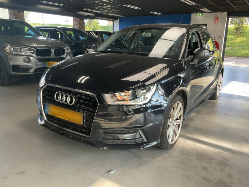 Audi A1 Sportback 1.0 TFSI 2016 – снимка 1