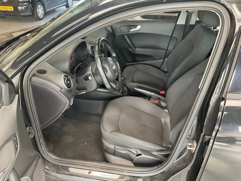 Audi A1 Sportback 1.0 TFSI 2016 – снимка 16