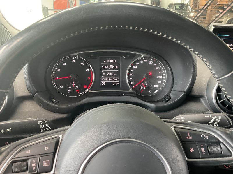 Audi A1 Sportback 1.0 TFSI 2016 – снимка 18