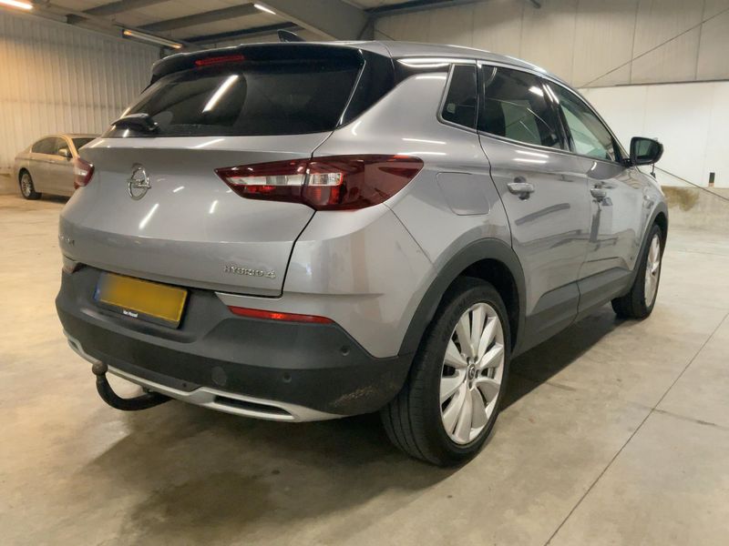 Opel Grandland X 1.6 Plug-in Hybrid 4 INNOVATION 2019 – снимка 8