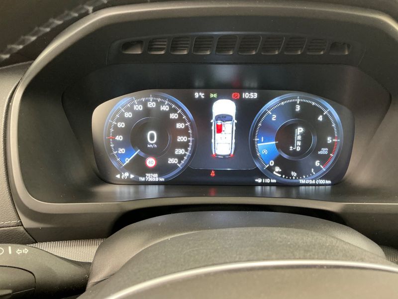 Volvo XC90 2.0 D5 Inscription AWD 2018 – снимка 18