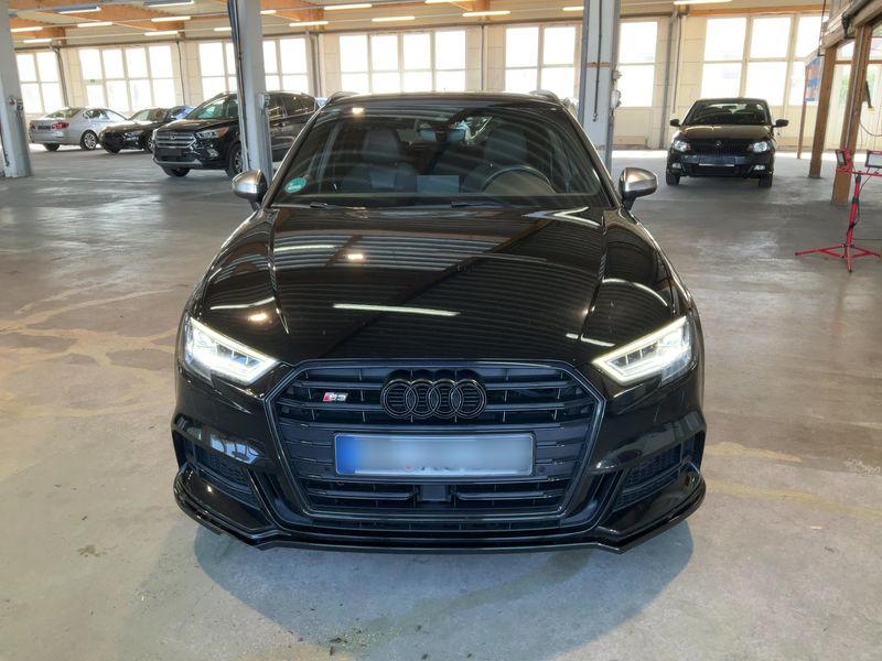 Audi S3 Sportback 2.0 TFSI quattro 2019 – снимка 14